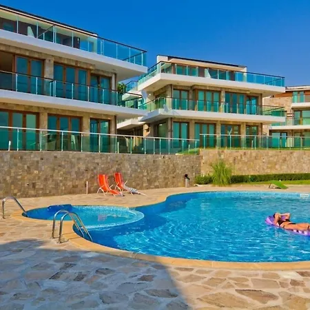 Panorama Bay Apartment Sozopol